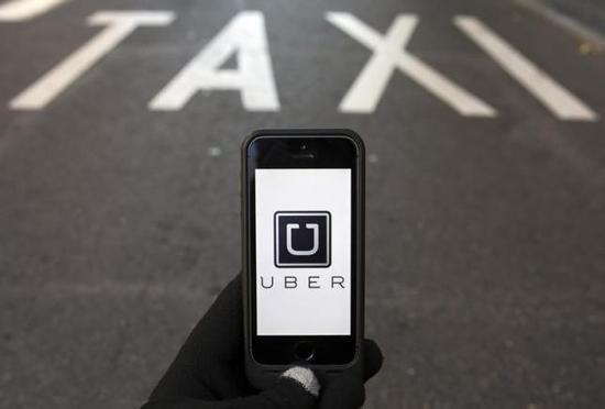 馬克隆：應(yīng)調(diào)整出租車法規(guī)以適應(yīng)Uber