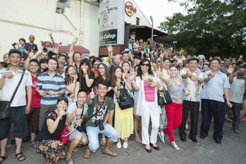 李克強來到馬六甲 當地沸騰了！
