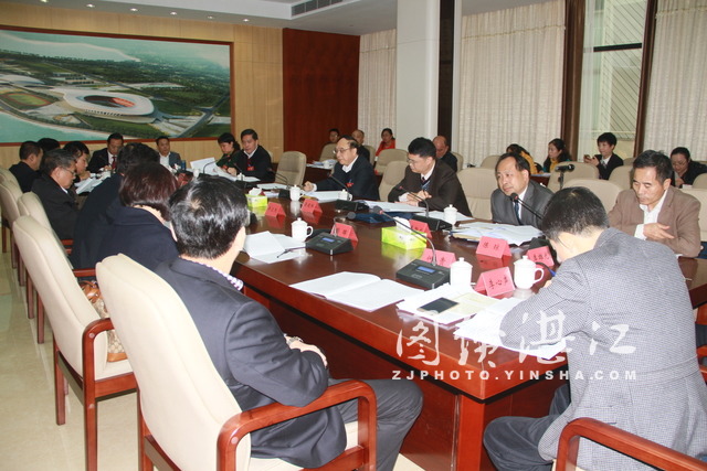 劉小華：聚力謀劃建設(shè)“十大中心” 加快建設(shè)海東新區(qū)
