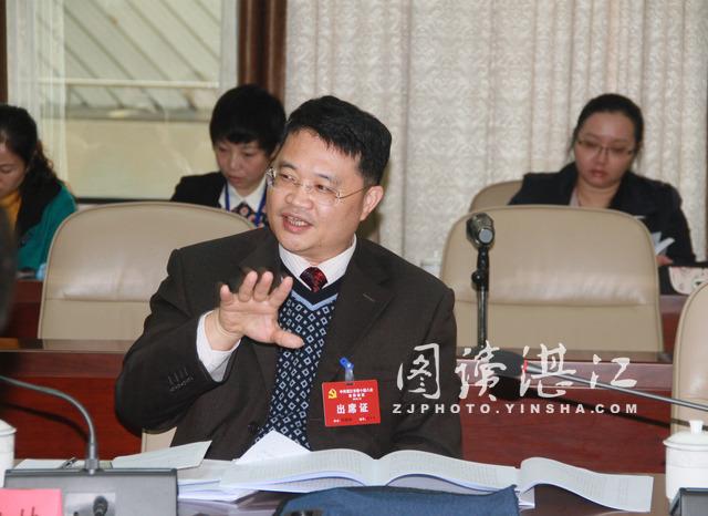 劉小華：聚力謀劃建設(shè)“十大中心” 加快建設(shè)海東新區(qū)