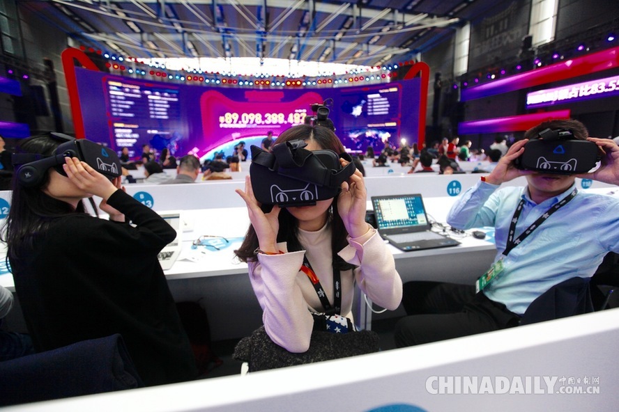 VR海外購已成現(xiàn)實：記者親歷全球首個VR購物商場
