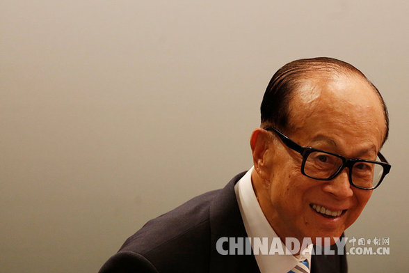 李嘉誠欲退休？長和發(fā)言人回應(yīng)：健康非常好 暫無退休時(shí)間表
