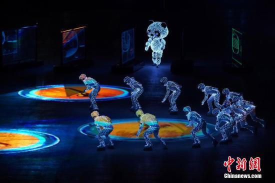 冬奧“北京八分鐘”團隊：中國機器人登世界之巔